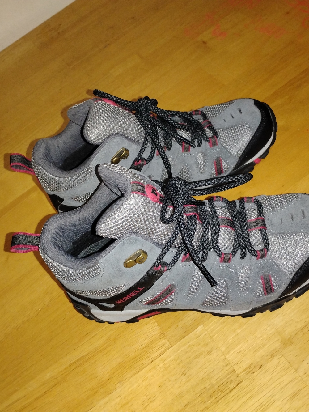 Merrell Women's Gray and Pink Lace-Up Trail Boots